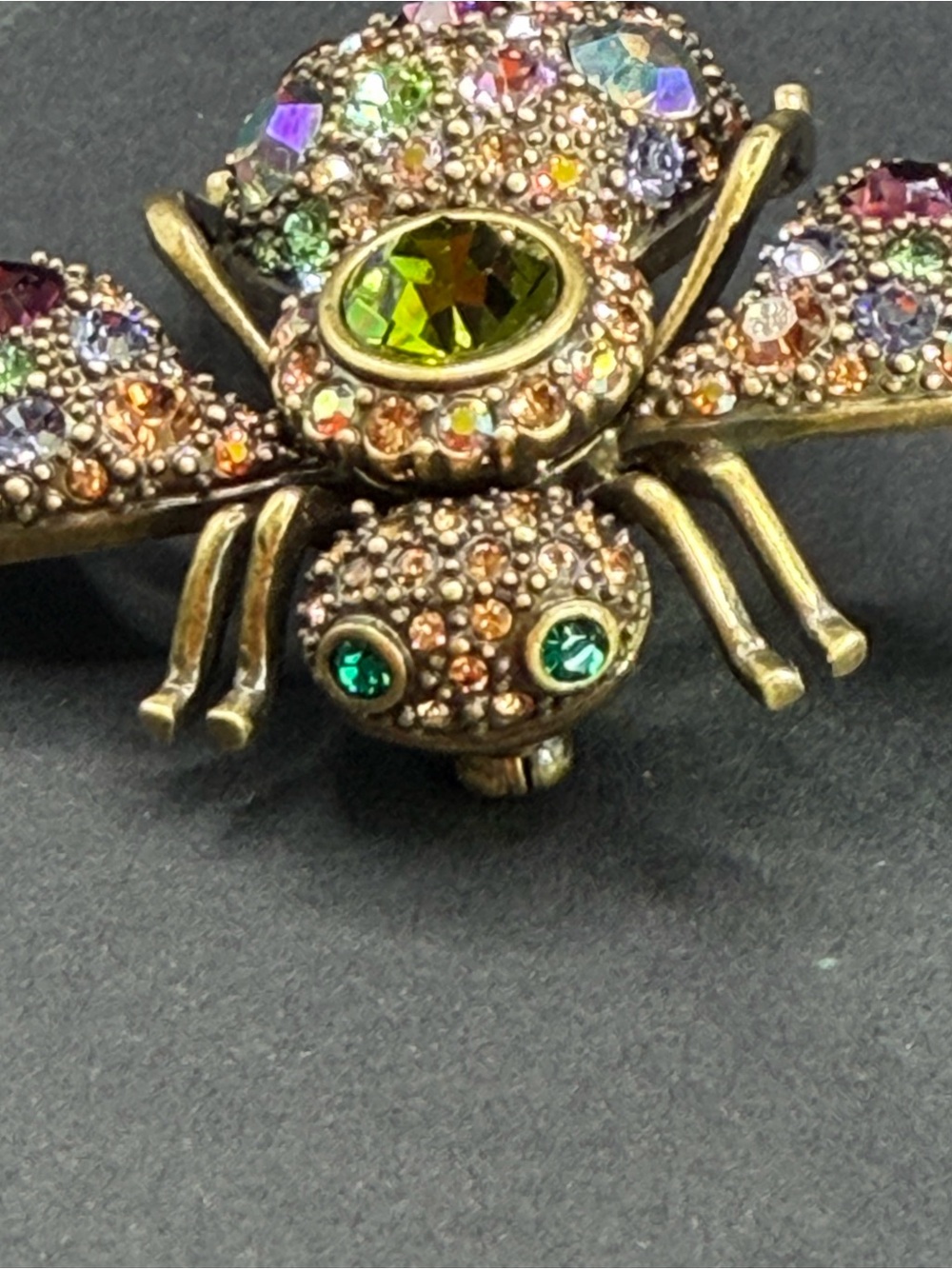 Joan Rivers Vintage Multicolor Crystal Bee Brooch - Picture 2 of 5